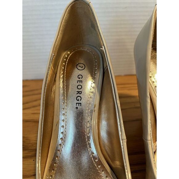George High Heeled Pumps Beige Size 7 - Picture 2 of 11